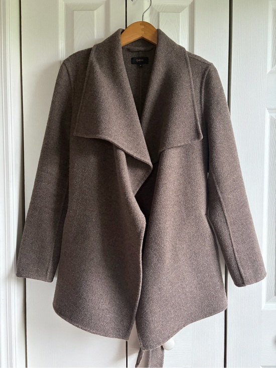 Quince Jackets & Blazers - QUINCE Women's Double-Faced Merino Wool Draped Collar Short Wrap Coat